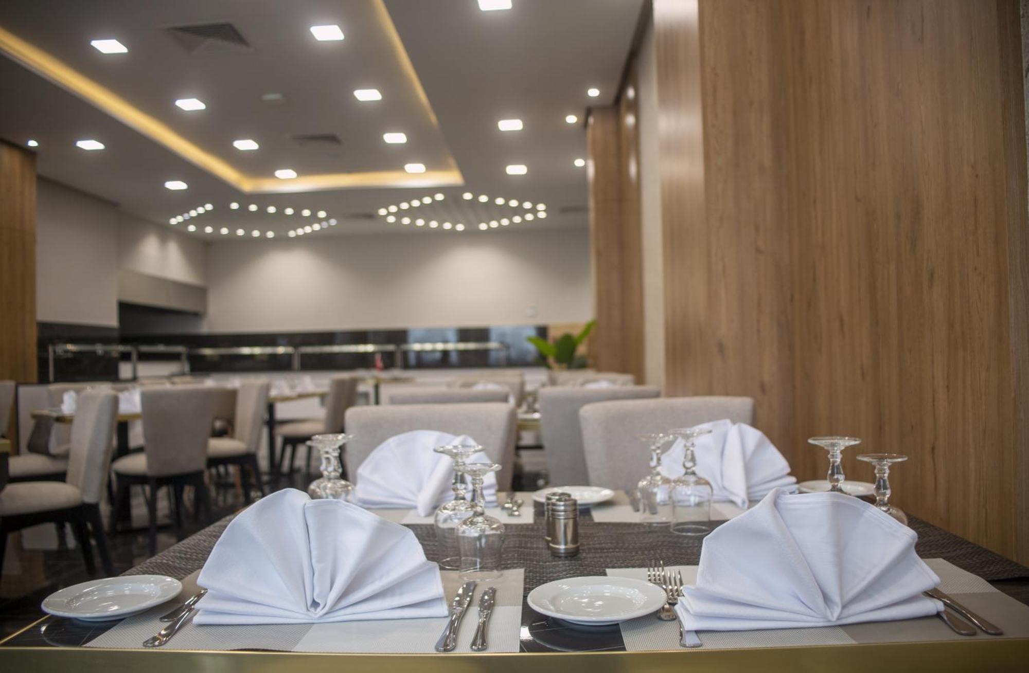 Kyriad Prestige City Center Tunis Exterior foto