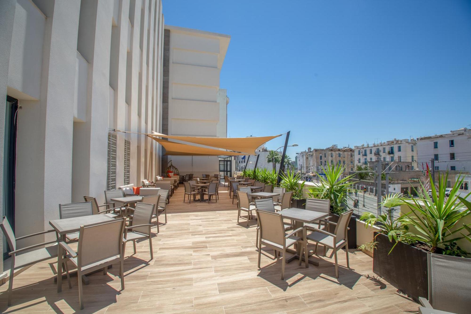 Kyriad Prestige City Center Tunis Exterior foto